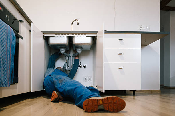 Professional Leak Detection technician working in Sterling, OH